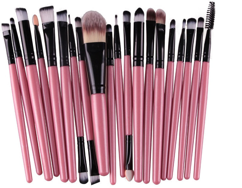 Makeup brush set loose powder - Premium 0 from chiquetrends.com - Just $18! Shop now at chiquetrends.com