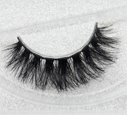 Faux Aurelia Eye Lashes - Premium 0 from chiquetrends.com - Just $13! Shop now at chiquetrends.com