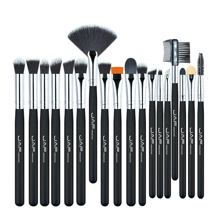 24 makeup brushes - Premium 0 from chiquetrends.com - Just $86! Shop now at chiquetrends.com