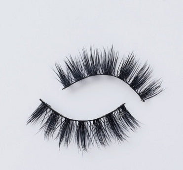 Faux Aurelia Eye Lashes - Premium 0 from chiquetrends.com - Just $13! Shop now at chiquetrends.com