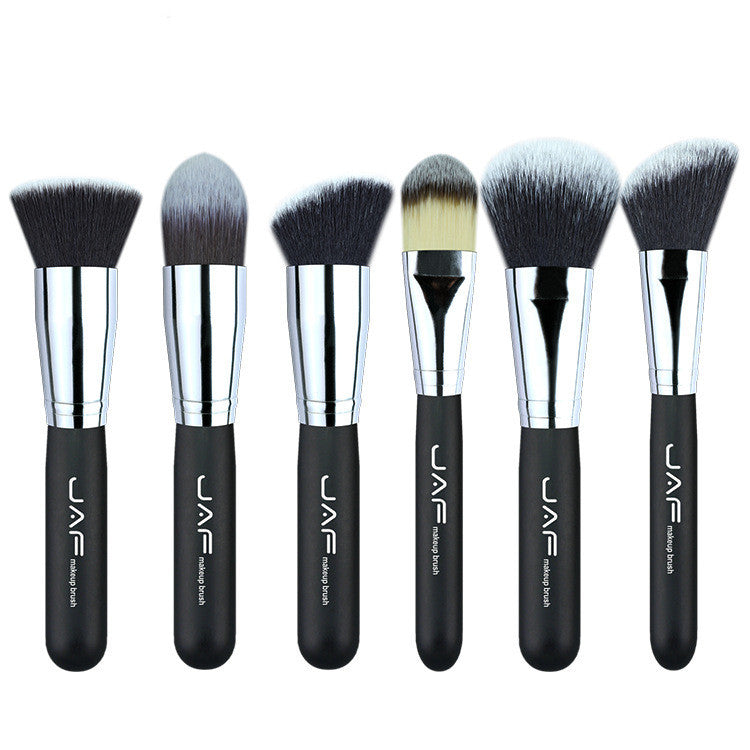 24 makeup brushes - Premium 0 from chiquetrends.com - Just $86! Shop now at chiquetrends.com