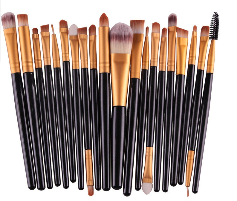 Makeup brush set loose powder - Premium 0 from chiquetrends.com - Just $18! Shop now at chiquetrends.com