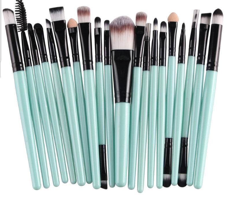 Makeup brush set loose powder - Premium 0 from chiquetrends.com - Just $18! Shop now at chiquetrends.com