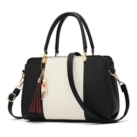 Contrasting color handbag | - Premium 0 from chiquetrends.com - Just $26! Shop now at chiquetrends.com