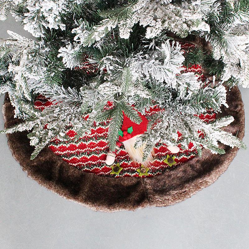 New Christmas Tree Skirt - Premium 0 from chiquetrends.com - Just $23! Shop now at chiquetrends.com